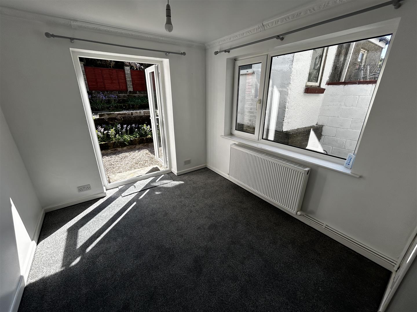 Fourth Avenue, Clase, Swansea, SA6 7LU